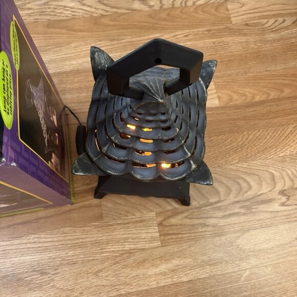 Gemmy Halloween Decor Gothic Lantern Flickering Light Hang or Set Down in Box - Picture 4 of 14